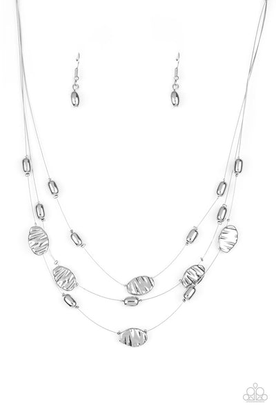 Top ZEN - Silver Necklace - Paparazzi Accessories - Bling On The Jewels By Alyssa and Victoria