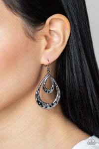 Museum Muse - Black Earrings - Paparazzi Accessories - Bling On The Jewels By Alyssa and Victoria