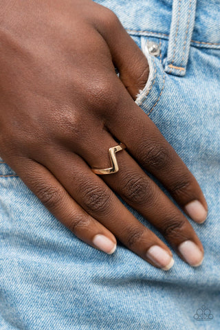 Global Shock - Gold Ring - Paparazzi Accessories A shiny gold bar zigzags across the finger, invoking an edgy vibe. Features a dainty stretchy band for a flexible fit.  Sold as one individual ring.  New Kit